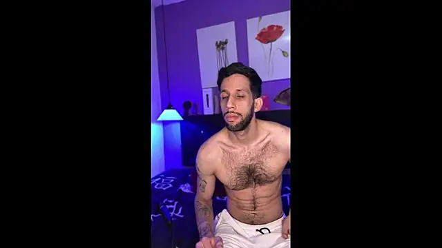 Karim_mansur webcam