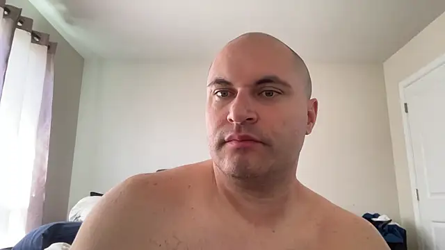 SluggishChase99 webcam