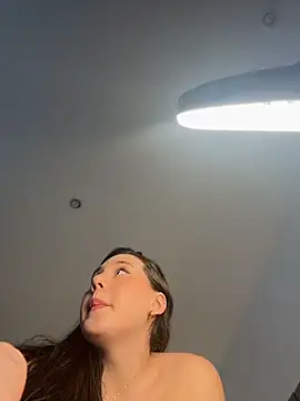 _ISABELLA_HOT_