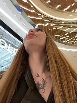 StreetCelebrity webcam