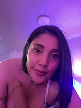 Webcam Model (caroline__muller)  is live.Free join now!