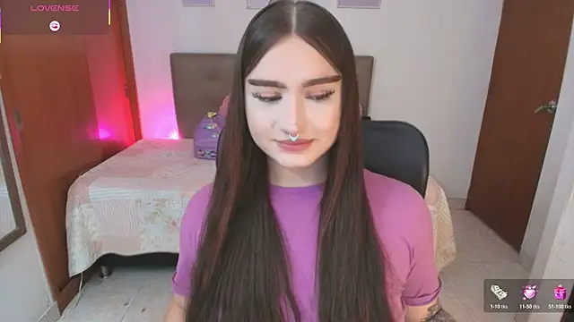 Miley_Baker webcam