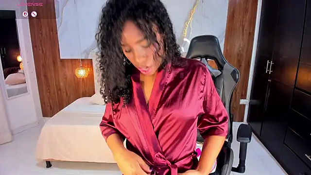 lia_16