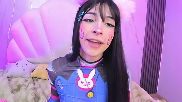 AliiceWonderland_ webcam