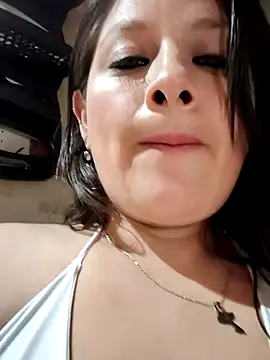 Neve_Collins webcam