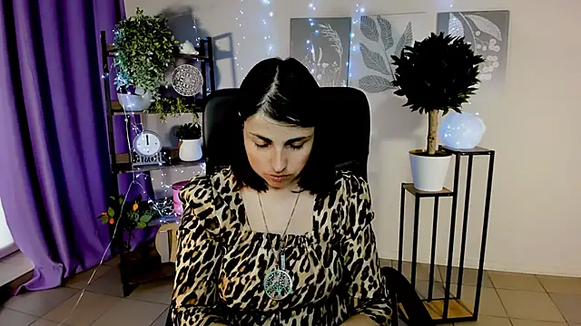 MartaEdams webcam