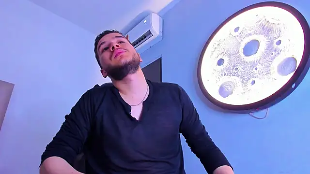 mike_257 webcam