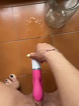 Wet-Pussycat webcam