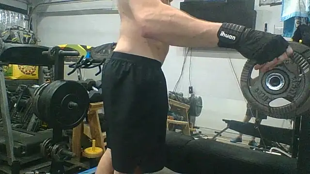 bloopers66 (Ask my age) - New Squat rack!