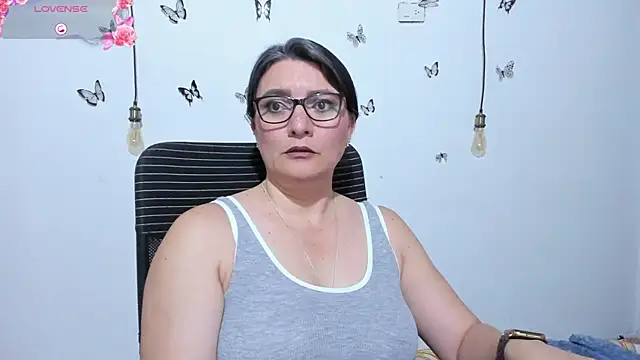 Amie_Adams82_ webcam