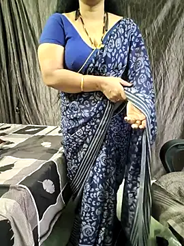 bhuvana_555 webcam