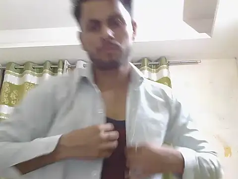 Stubborndesiboy webcam