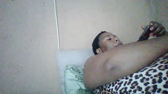 bustyboobs27 webcam
