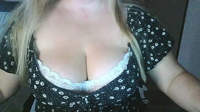 Wet_Maria webcam