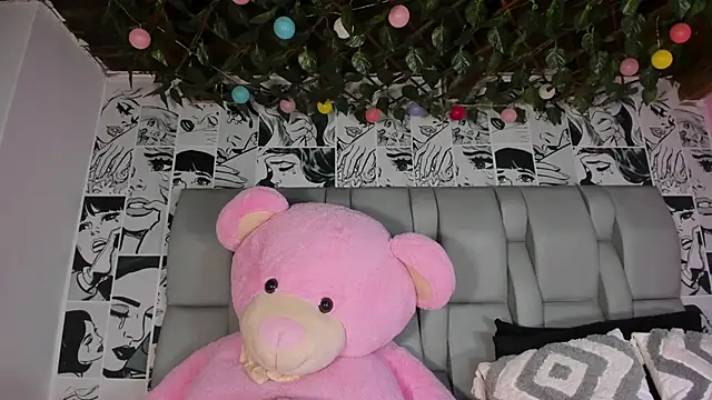 LucyRosse webcam