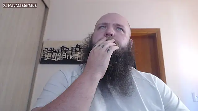 PayMasterGus webcam