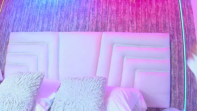 Mia_Monroee
