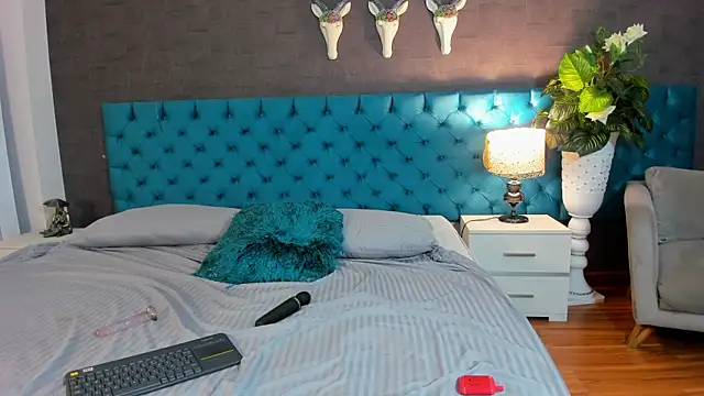 LunnaMoretti webcam