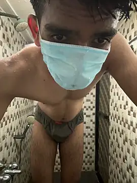 BadBoyTom78 webcam