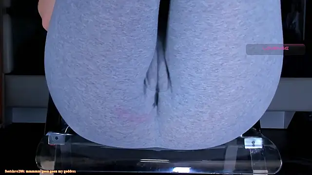 Cameltoe_squirt_inPants webcam