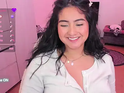 ViolettaKai webcam