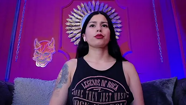 Julieta_Russell webcam