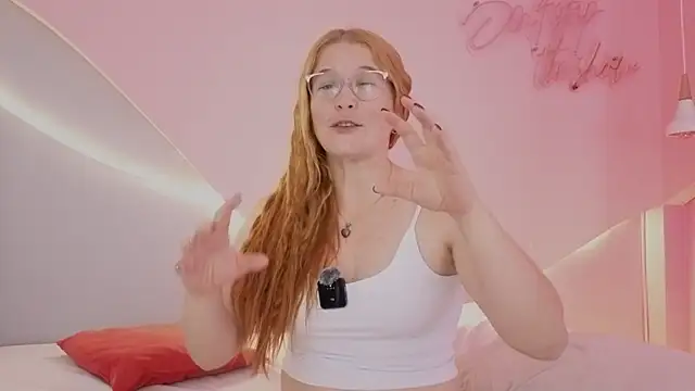 AllisonRoberts_ webcam