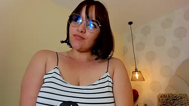 GIANAMILLER6 webcam