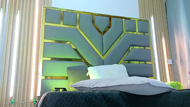 Leo_Miller_ webcam
