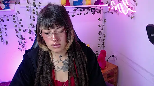 _sharlotte777 webcam