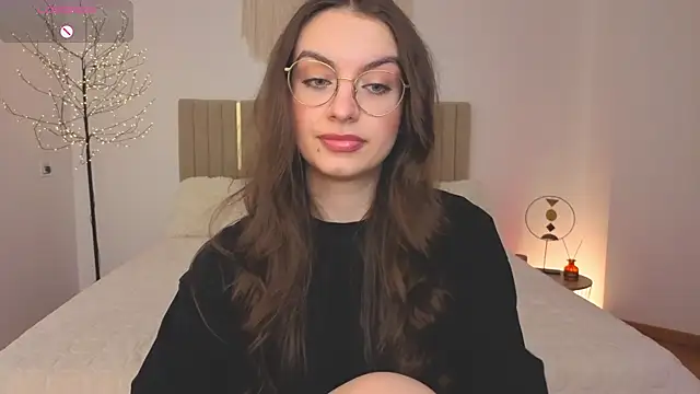 Real_cutie1 webcam