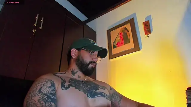 camilogray_ - CamiloGray_'s free webcam - UK Sex Cams