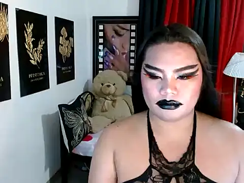 TSbrianaHugeCock webcam