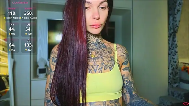 tattooedBabyy webcam