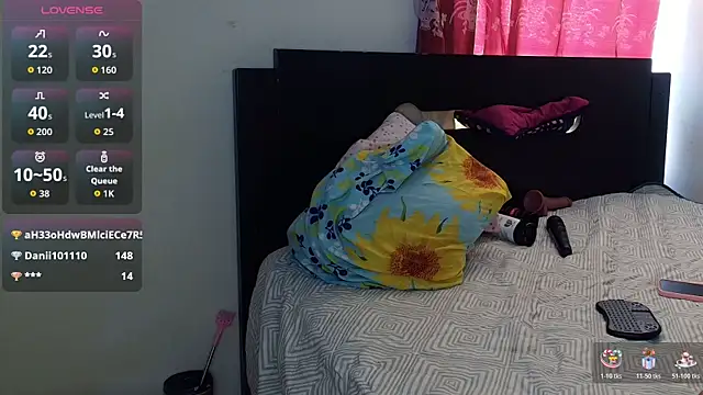 mrsmaira webcam