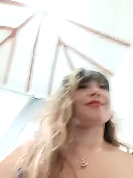 tata_sanz_ webcam