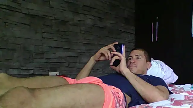 Sexylatin64 webcam