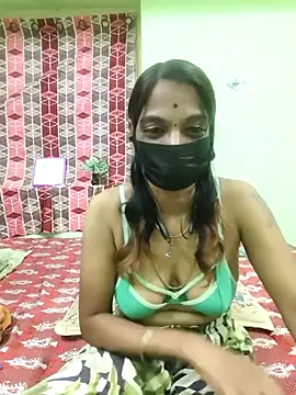 Tamil_Ishu webcam