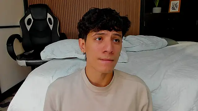 Angel_St1 webcam