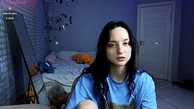 LuxuryLoverss webcam