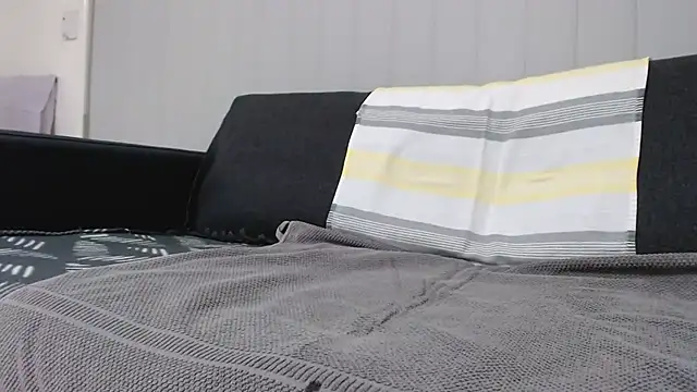 lilchristian@xh webcam