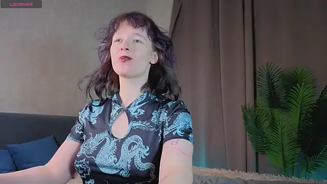 Ricki_Bloom webcam