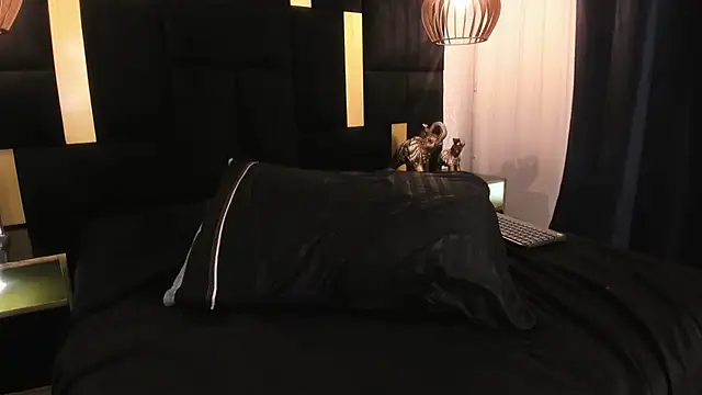 Lucio__Fox webcam