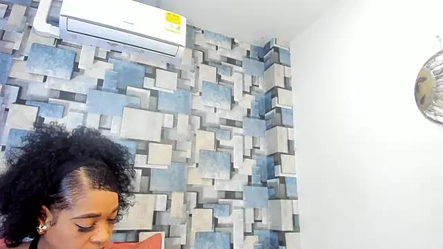 angel_dthroatt webcam