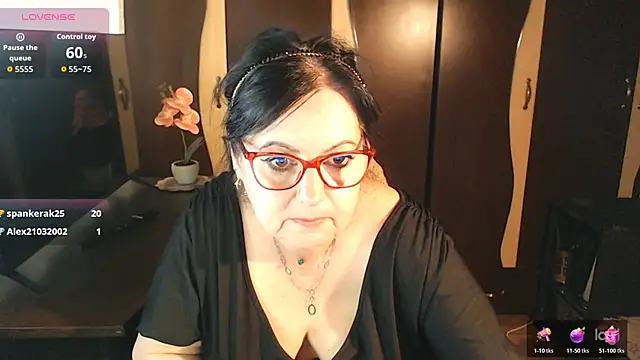 exiMIlf webcam