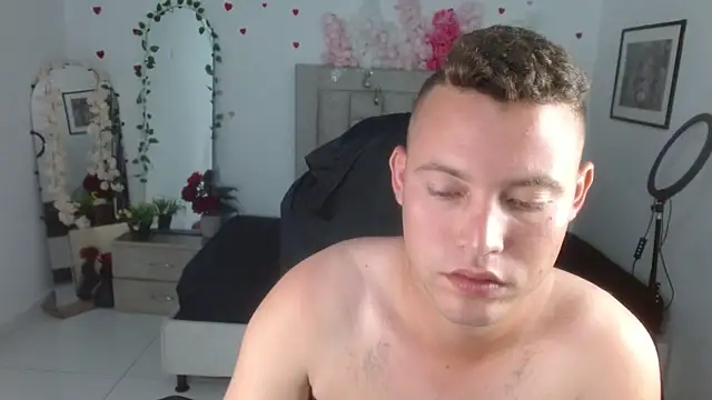sven_fox723 webcam
