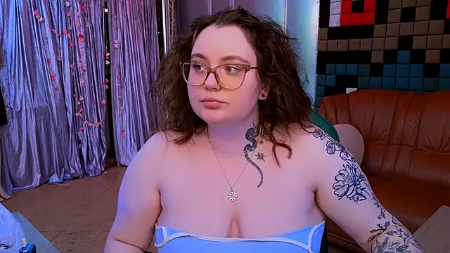 CatherineClaire webcam