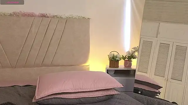 Samanta_C webcam