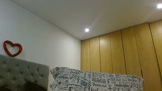 Cherry_1992 webcam