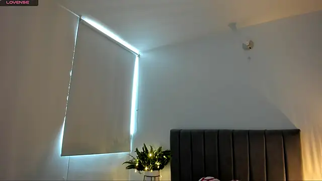 sophie_connors webcam